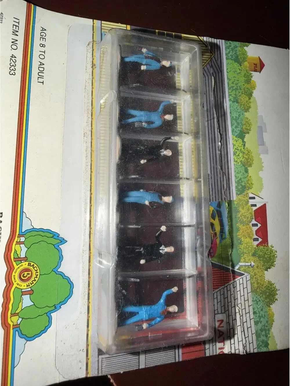 Bachmann #42333 HO Mini-People Train Crew Brand New SEALED